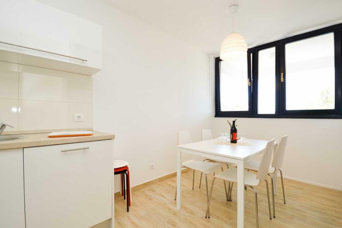 Leut Apartment, 3Min Beach, 15Min Center พูลา ภายนอก รูปภาพ