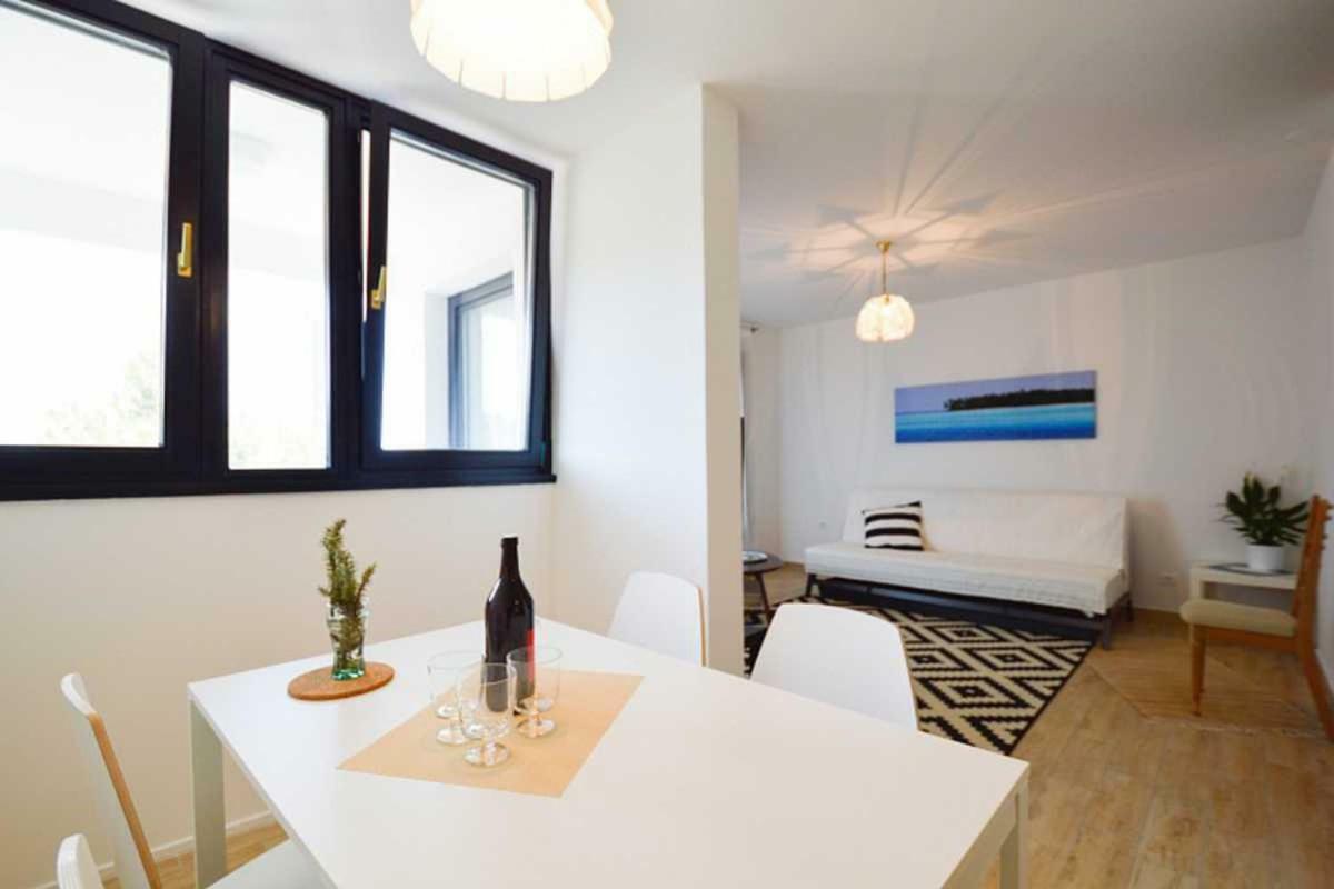 Leut Apartment, 3Min Beach, 15Min Center พูลา ภายนอก รูปภาพ